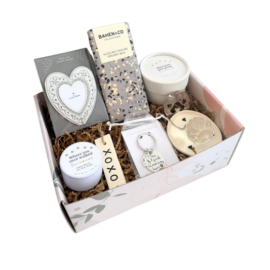 Paw Prints on the Heart Sympathy Gift Box | Alternative to Sympathy Flowers Australia | Pet Loss